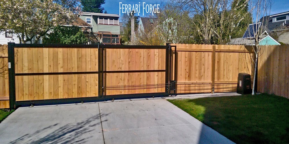 Wood and Metal Fencing in Santa Monica